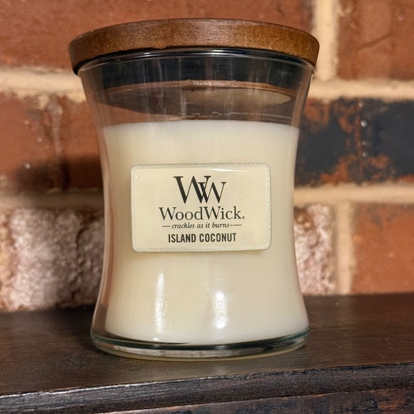 Woodwick Other - WoodWick Island Coconut Scented Candle 9.7oz Hourglass Jar CrackleWood Wick RARE